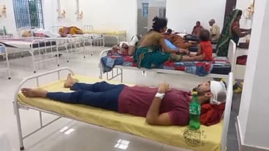 कहरा: बनगांव थाना के कृष्ण जन्म उत्सव मेला में हो रहे आर्केस्ट्रा में मारपीट। एक युवक जख्मी सदर अस्पताल सहरसा में भर्ती।