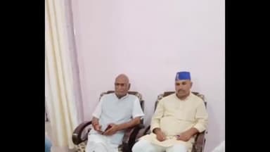 जयसिंहनगर: बंधा बाजार के पास भाजपा मंडल जयसिंहनगर के तीनों नगर की शक्ति केंद्र की बैठक हुई आयोजित