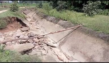माडा: घटिया निर्माण कार्य का दिखा असर, काचन जलाशय से निकली 35 गांवों में सिंचाई करने वाली नहर कुछ ही महीनों में हुई ध्वस्त
