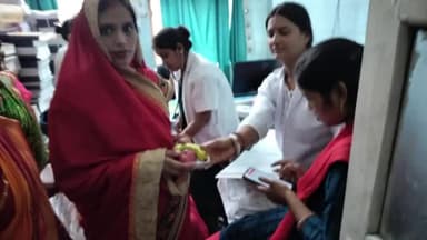 बरौली: PHC मे महिलाओ मे एनेमिया के खतरे से बचाव के लिए गर्भावती और प्रसूति महिलाओ के लिए लगा निःशुल्क स्वास्थ्य शिविर