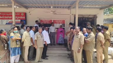 తాడేపల్లిగూడెం: ఆర్టీసీకి ఆదాయం చేకూరేలా సిబ్బంది పని చేయాలి: డిపో మేనేజర్ వై.ఎస్.ఎన్. మూర్తి