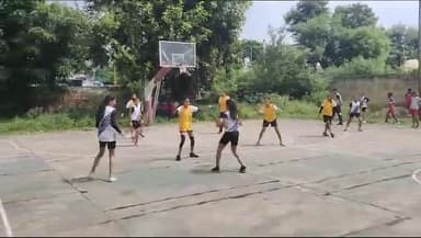 अलवर: शिक्षा विभाग की ओर से नवीन उच्च माध्यमिक विद्यालय में 67वीं जिला स्तरीय बास्केटबाल प्रतियोगिता हुई शुरू