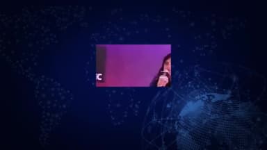 प्रेस क्लब ऑफ वर्किंग जर्नलिस्ट की राष्ट्रीय संगठन महासचिव श्रीमति शशि दीप मुंबई ने मुंबई में मुक्तक कार्यक्रम में अपनी किताब साहित्य शिखा पर  दिया उद्बोधन