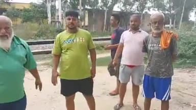 ਜਲੰਧਰ 1: ਗਾਂਧੀ ਕੈੰਪ ਵਿਖੇ ਕੁਝ ਵਿਅਕਤੀਆਂ ਨੇ ਸਸਪੈਂਡ ਪੁਲਿਸ ਅਧਿਕਾਰੀ ਉਤੇ ਲਗਾਏ ਰਿਸ਼ਵਤ ਲੈਣ ਦੇ ਆਰੋਪ