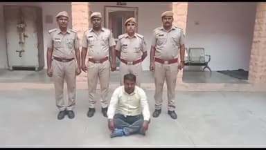 नागौर: नागौर के इंद्रचंद हत्याकांड मामले में दो वर्षों से फरार चल रहे आरोपी मोजीराम को कोतवाली पुलिस ने नागौर से किया गिरफतार