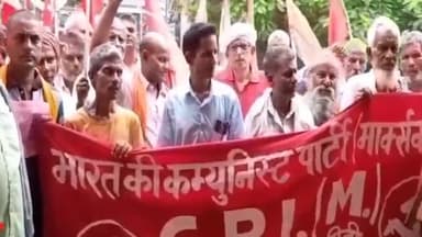 नौतन: बेरोजगारी व महंगाई और सांप्रदायिकता के खिलाफ भाकपा माले ने नौतन में किया प्रदर्शन, केंद्र सरकार पर साधा निशाना