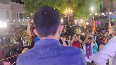 अलवर: विवेकानंद चौक पर 22 वाऺ श्याम वंदना महोत्सव का हुआ आयोजन कोलकाता के फूलों से किया श्याम बाबा का श्रृंगार