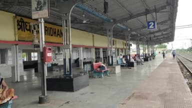 गोटेगांव: केंद्रीय मंत्री प्रहलाद सिंह पटेल ने रेल मंत्रालय को पत्र लिखकर श्रीधाम रेलवे स्टेशन पर 2 ट्रेनों के स्टॉपेज की रखी मांग