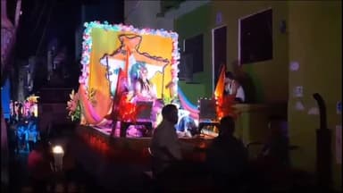 कन्नौज: शहर के शेखाना मोहल्ले से निकाली गई दधिकांधा यात्रा, श्रीराधा कृष्ण की झांकी ने किया मनमोहित