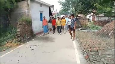 दरौंधा: महावीरी अखाड़े को लेकर रामसापुर के ग्रामीणों ने साधपुर में किया जनसंपर्क, लोगों से की शामिल होने की अपील