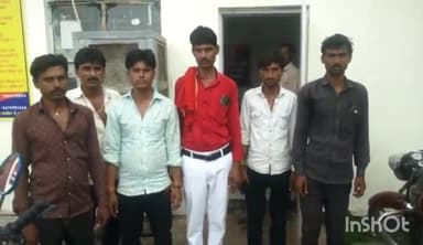 टीकमगढ़: बड़ागांव के पास सड़क हादसे में घायल व्यक्ति की झांसी मेडिकल कॉलेज ले जाते समय हुई मौत, आज होगा शव का पोस्टमार्टम