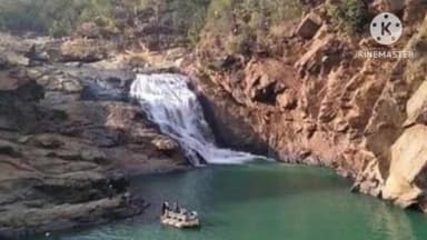 नामकुम: नामकुम का युवक पेरवाघाघ में बह गया दोस्त चीखते रह गए