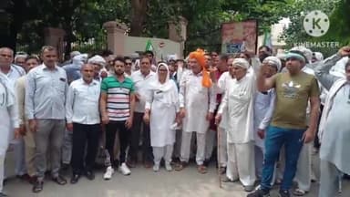 सोनीपत: किसानों ने अपनी मांगों को लेकर लघु सचिवालय में किया प्रदर्षन, उपायुक्त को मुख्यमंत्री के नाम सोपा ज्ञापन