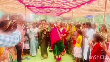 गुरूर: ग्राम पीपरछेड़ी में महिला साहू समाज द्वारा आयोजित तीज मिलन समारोह में कैबिनेट मंत्री भेड़िया के साथ शामिल हुई MLA सिन्हा