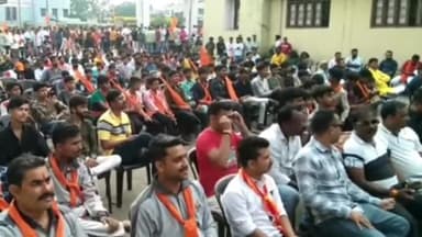 रतलाम नगर: बजरंगदल शौर्य जागरण यात्राके दौरान संत मोहंतीदास प्रांतके धर्माचार्योंने कहा 2024 के बाद रामराज्य दूर नहीं,निकाली रेली