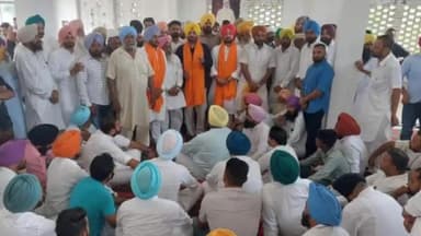 ਨਾਭਾ: ਪਾਰਟੀ ਵੰਲਟੀਅਰ ਨਾਲ ਵਿਧਾਇਕ ਦੇਵ ਮਾਨ ਦੀ ਪਿੰਡ ਸਹੌਲੀ ਵਿਖੇ ਹੋਈ ਮੀਟਿੰਗ