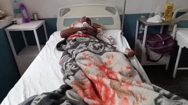 मुरादाबाद: कांठ थाना क्षेत्र में सड़क दुर्घटना में रिक्शा चालक हुआ घायल, मुरादाबाद के जिला अस्पताल में कराया गया भर्ती