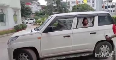 आगरा: होटल हॉवर्ड प्लाजा में तीसरी मंजिल से गिरकर युवक की हुई मौत, पुलिस जांच में जुटी