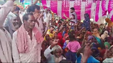 कोशी वासी के समस्या के समाधान को लेकर कोशी नवनिर्माण मंच ने एक दिवसीय धरना दिया।सुपौल