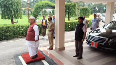 राजस्थान के राज्यपाल कलराज मिश्र दो दिवसीय दौरे पर पहुंचे काशी, सर्किट हाउस में हुआ स्वागत