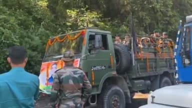 घाट: भारतीय सेवा में तैनात खिलाफ सिंह नेगी का पार्थिव शरीर पहुंचा पैतृक गांव पूरे क्षेत्र में शोक की लहर