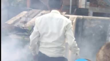 हज़ारीबाग: शहर के खास इलाकों में ही करायी जा रही फॉगिंग