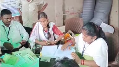 बिहार: ईश्वर दिव्यांग कल्याण समिति द्वारा गगन्दीवान मोहल्ले में शिविर लगाकर यूडीआईडी कार्ड बनवाने के लिए किया गया जागरूक