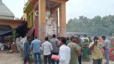 तिलहर: क्षेत्र के कछियानी खेड़ा हनुमान मंदिर पर साप्ताहिक मेले का हुआ आयोजन