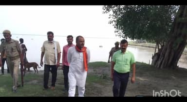 रामसनेही घाट: एसडीएम ने सरयू नदी के उमरहरा सहित कई तटबंधों का किया निरीक्षण, कहा- खतरे की कोई बात नहीं