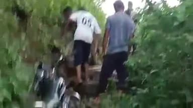 मोरनी: मोरनी के पलसरा गांव के पास गांव अमबोवा, नगनाशु को जाने वाला रास्ता खराब होने से ग्रामीण परेशान, परेशान बेखबर