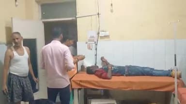 इकौना: इकौना भिनगा मार्ग पर अंधर पुरवा राप्ती नदी के पास छुट्टा जानवर से टकराकर बाइक सवार हुआ घायल