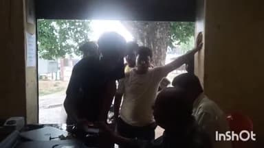 मोहम्मदगंज: विद्युत विभाग द्वारा मोहम्मद गंज थाना क्षेत्र में चलाया गया छापेमारी अभियान, पांच लोगों पर हुई प्राथमिकी दर्ज