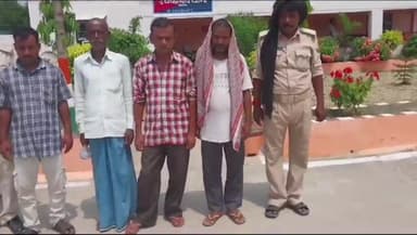 उचकागांव: पुलिस ने उचकगांव थाना छेत्र के विभिन्न गांव से कोर्ट से जारी वारंट के आधार पर चार  लोगों को गिरफ्तार