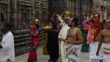 పద్మనాభం: పద్మనాభంలో అనంత పద్మనాభ స్వామి ఆలయ ప్రాంగణంలోని కుంతీ మాధవ స్వామికి లక్ష తులసీదళ పూజ నిర్వహణ