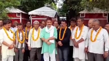 हरिद्वार: ज्वालापुर पुल जटवाड़ा पर लघु व्यापार एसोसिएशन के प्रांतीय अध्यक्ष संजय चोपड़ा ने वेंडिंग जोन इकाई का किया गठन