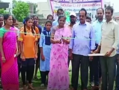 కొండపి: కొండేపి ప్రభుత్వ ఉన్నత పాఠశాల ఆవరణలో మండల స్థాయి క్రీడా పోటీలు ప్రారంభం