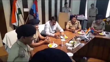 हरिद्वार: पुलिस कार्यालय रोशनाबाद में आईपीएस अधिकारी अजय सिंह तथा रेखा यादव को दी गई विदाई