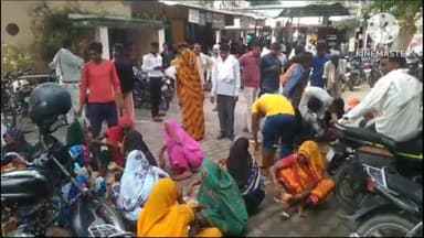 शिकोहाबाद: इंदरयी के लोगों ने मक्खनपुर नगर पंचायत द्वारा गौशाला बनाने का किया विरोध, तहसील कार्यालय पहुंचकर SDM से फोन पर की वार्ता