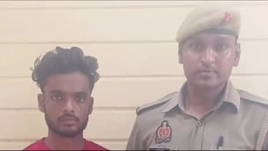 शिकोहाबाद: गांव फतेहपुर के पास से खैरगढ़ पुलिस ने अवैध तमंचा व कारतूस के साथ एक युवक को गिरफ्तार कर भेजा जेल