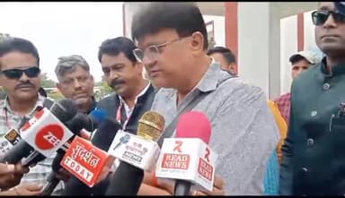 भोपाल मे मीडिया सेंटर बनाने की मांग.... Live