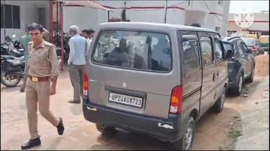 शिकोहाबाद: बदायूं से चोरी कर लाई जा रही कार को थाना शिकोहाबाद पुलिस ने एटा रोड से पकड़ा, बदायूं पुलिस को सौंपा