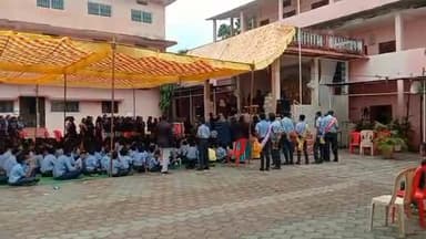 होशंगाबाद नगर: जिले में भारी वर्षा के दृष्टिगत 16 सितंबर को स्कूलों में रहेगा अवकाश, कलेक्टर ने दिया आदेश