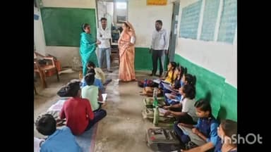 बटियागढ़: जिला पंचायत उपाध्यक्ष डॉ मंजू धर्मेंद्र कटारे ने जिला पंचायत क्षेत्र के शासकीय स्कूलों का किया औचक निरीक्षण