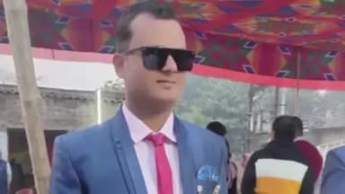 चनपटिया: बहुआरवा में धनौती नदी के किनारे 2 दिन से लापता व्यक्ति का मिला शव, पिता बोले- किसी ने हत्या कर नदी किनारे फेंका