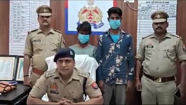 लालपुर पांडेयपुर पुलिस ने मोबाइल चोरी की घटना का 24 घंटे के भीतर किया खुलासा, दो अभियुक्तों को किया गिरफ्तार