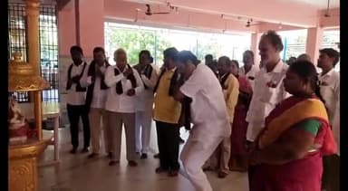 కావలి: పట్టణ TDP కార్యాలయం వద్ద పార్టీ ఇన్చార్జి మాలేపాటి ఆధ్వర్యంలో 4వ రోజూ కొనసాగిన రిలే నిరాహార దీక్షలు