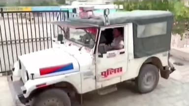 सीकर: पिपराली रोड पर बदमाशों ने एटीएम कार्ड बदलकर छात्र के अकाउंट से निकाले ₹54 हजार, मामले की जांच में जुटी पुलिस