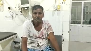 बदायूं: लभारी गांव में चारपाई पर बैठने को लेकर हुए विवाद में चार लोगों ने एक व्यक्ति को लाठी-डंडा मारकर किया घायल