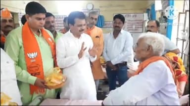 धौलपुर: सरकारी अस्पताल में भाजपा ने सेवा पखवाड़े के अंतर्गत विभिन्न कार्यक्रम कर पीएम मोदी का मनाया जन्मदिन