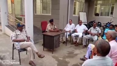 जयसिंहनगर: सीधी थाना परिसर में शांति समिति की बैठक का किया गया आयोजन